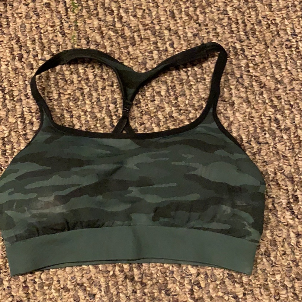 Champion brand came sports bra!